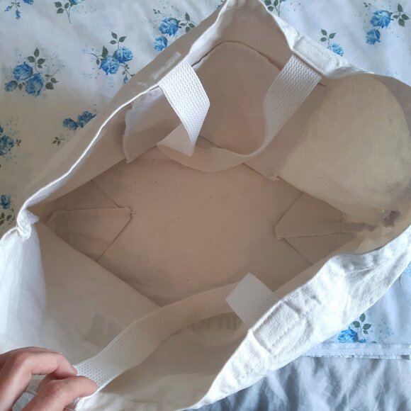 2/$30 - Vintage Canvas Hard Rock Cafe Tote - Picture 5 of 7